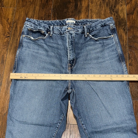 Good American Good Curve Straight Indigo Blue Frayed Hem Stretch Jeans 18 - Picture 3 of 10